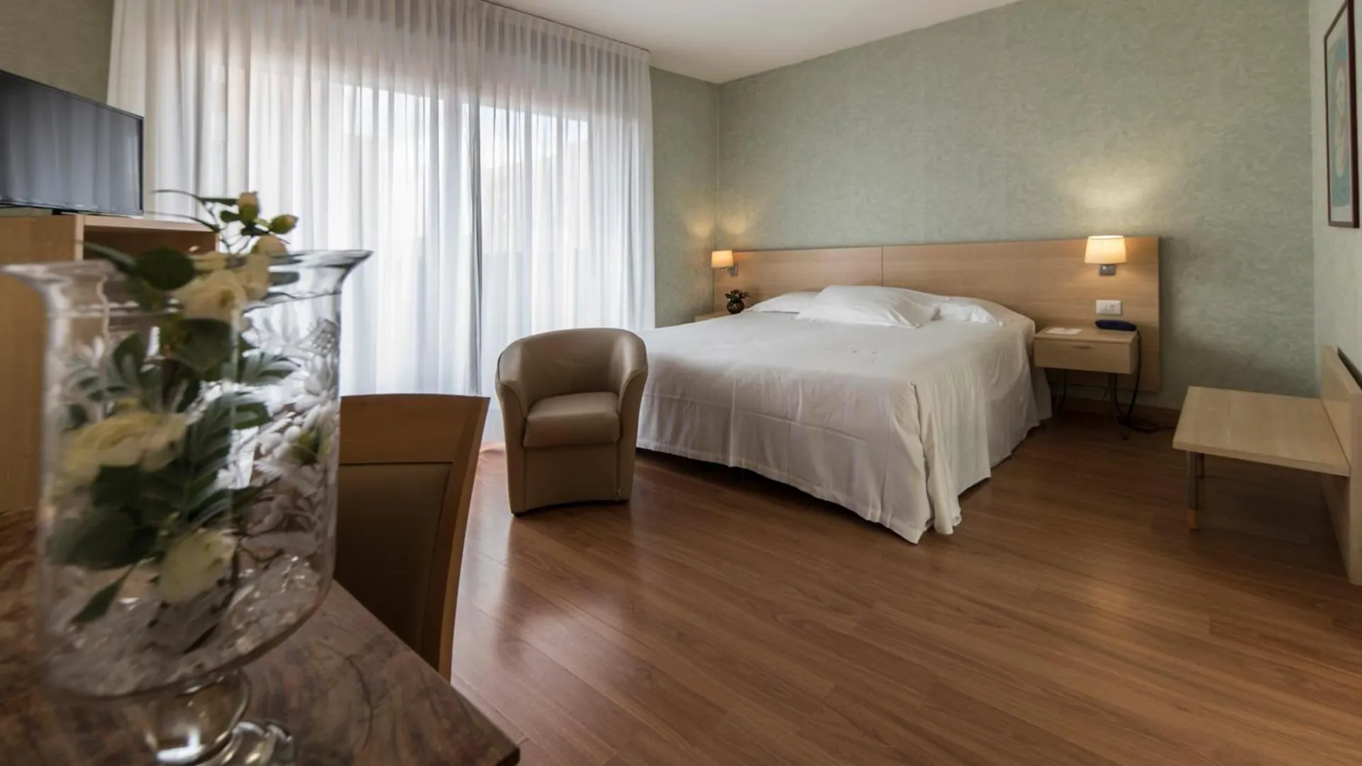 Hotel Donatello Imola 4*,
