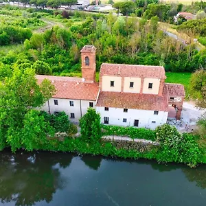 - Il Casale Toscano - 1900Mt From The Tower Of Pisa - Free Parking - No Breakfast - No Air Conditioning But Fan - Only Self Check-In Access From 3 Pm Pisa